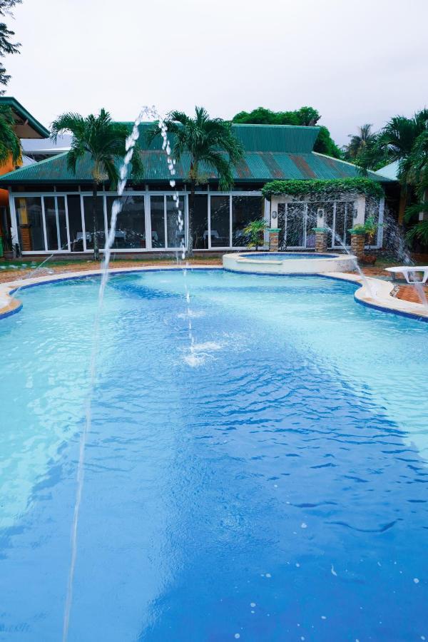 La Solana Suites And Resorts By Cocotel Puerto Galera Extérieur photo